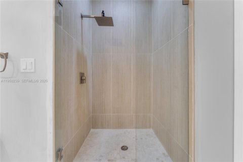 Touwnhouse à vendre à Pembroke Pines, Floride: 3 chambres, 182 m2 № 2007671 - photo 27