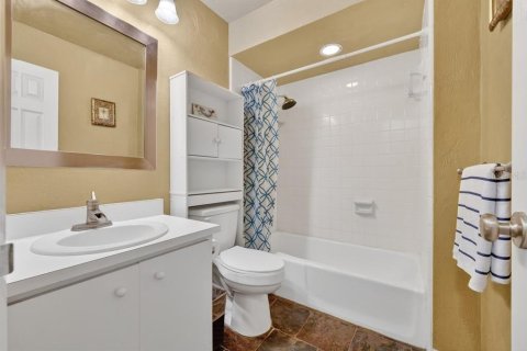 Villa ou maison à vendre à Ormond Beach, Floride: 2 chambres, 114.27 m2 № 2133512 - photo 18