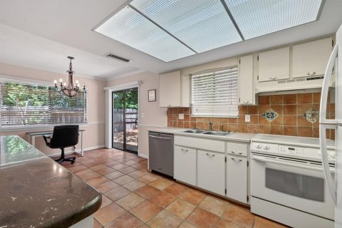 Villa ou maison à vendre à Ormond Beach, Floride: 2 chambres, 114.27 m2 № 2133512 - photo 11