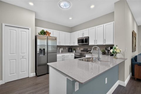 Villa ou maison à vendre à Leesburg, Floride: 2 chambres, 112.23 m2 № 2428968 - photo 4