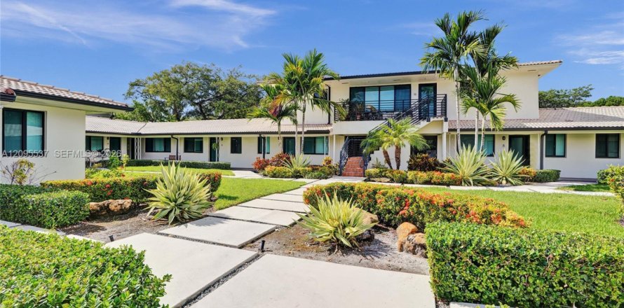 Apartment in Miami Shores, Florida 1 bedroom, 55.74 sq.m. № 2392100
