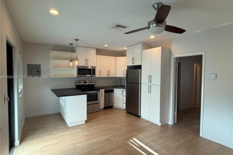 Apartment in Miami Shores, Florida 1 bedroom, 55.74 sq.m. № 2392100 - photo 3