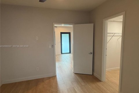 Apartment in Miami Shores, Florida 1 bedroom, 55.74 sq.m. № 2392100 - photo 7