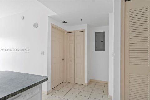 Снять в аренду кондоминиум в Майами, Флорида 1 спальня, 52.12м2, № 2006037 - фото 20