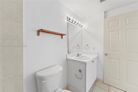 Снять в аренду кондоминиум в Майами, Флорида 1 спальня, 52.12м2, № 2006037 - фото 13