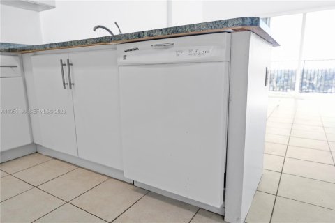 Снять в аренду кондоминиум в Майами, Флорида 1 спальня, 52.12м2, № 2006037 - фото 28