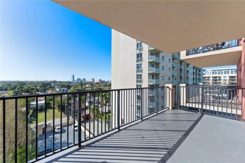 Снять в аренду кондоминиум в Майами, Флорида 1 спальня, 52.12м2, № 2006037 - фото 23