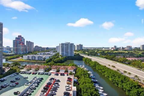 Купить кондоминиум в Авентура, Флорида 2 спальни, 128.21м2, № 1973194 - фото 30