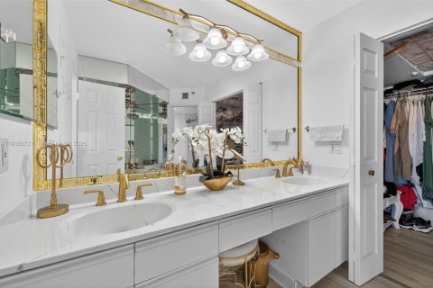 Купить кондоминиум в Авентура, Флорида 2 спальни, 128.21м2, № 1973194 - фото 25