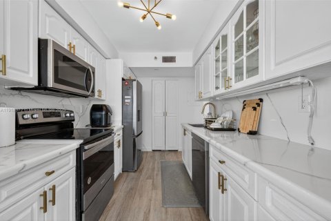 Купить кондоминиум в Авентура, Флорида 2 спальни, 128.21м2, № 1973194 - фото 11