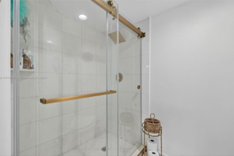 Купить кондоминиум в Авентура, Флорида 2 спальни, 128.21м2, № 1973194 - фото 26