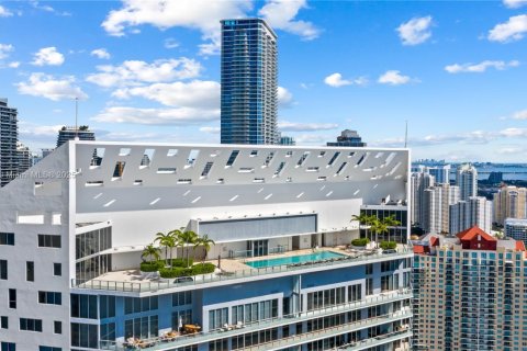 Copropriété à vendre à Miami, Floride: 2 chambres, 90.02 m2 № 1954500 - photo 17