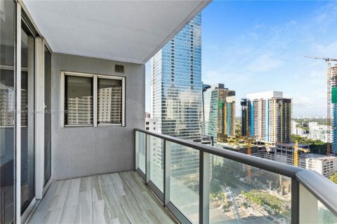 Copropriété à vendre à Miami, Floride: 2 chambres, 90.02 m2 № 1954500 - photo 15