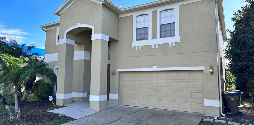 House in Kissimmee, Florida 4 bedrooms, 223.62 sq.m. № 1833549