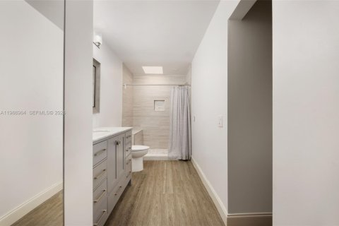 Купить виллу или дом в Майами, Флорида 3 спальни, 148.64м2, № 2052134 - фото 17