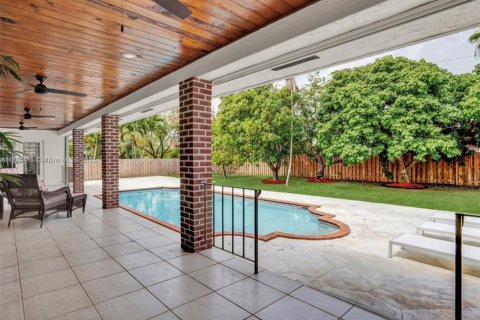Casa en venta en Palmetto Bay, Florida, 3 dormitorios, 203.83 m2 № 1693423 - foto 7