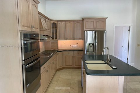 Casa en venta en Palmetto Bay, Florida, 3 dormitorios, 203.83 m2 № 1693423 - foto 12