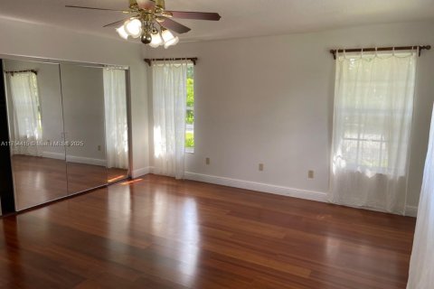 Casa en venta en Palmetto Bay, Florida, 3 dormitorios, 203.83 m2 № 1693423 - foto 17