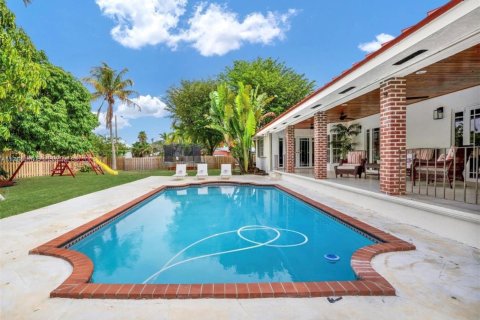 Casa en venta en Palmetto Bay, Florida, 3 dormitorios, 203.83 m2 № 1693423 - foto 5