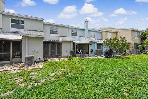 Townhouse in Largo, Florida 2 bedrooms, 82.31 sq.m. № 2210033 - photo 4