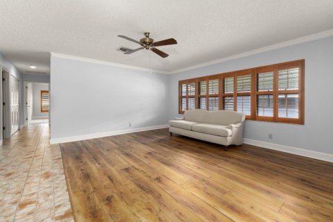 Condominio en venta en St. Lucie, Florida, 2 dormitorios, 130.9 m2 № 2078315 - foto 6