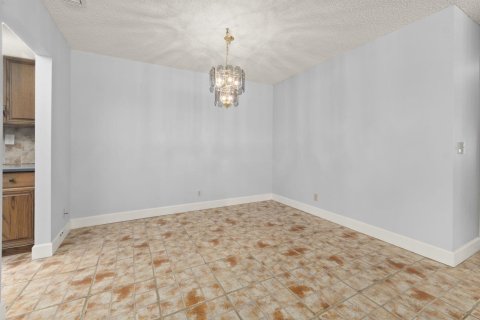Condominio en venta en St. Lucie, Florida, 2 dormitorios, 130.9 m2 № 2078315 - foto 9