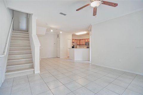 Townhouse in Orlando, Florida 2 bedrooms, 126.44 sq.m. № 2359082 - photo 4