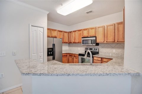 Townhouse in Orlando, Florida 2 bedrooms, 126.44 sq.m. № 2359082 - photo 8