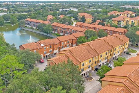 Townhouse in Orlando, Florida 2 bedrooms, 126.44 sq.m. № 2359082 - photo 26