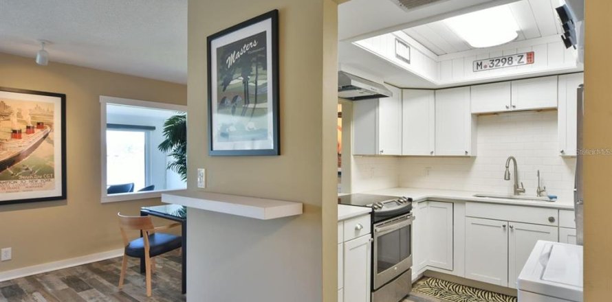 Condo in Ocala, Florida, 2 bedrooms  № 2199606