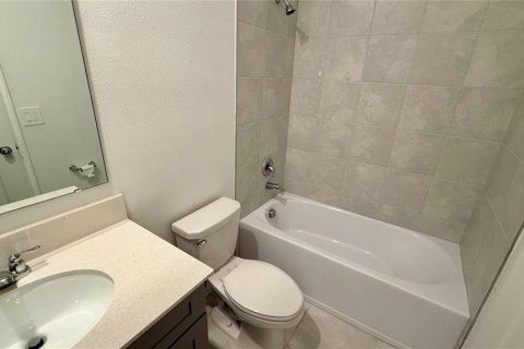 Touwnhouse à louer à Kissimmee, Floride: 4 chambres, 166.57 m2 № 2385606 - photo 18