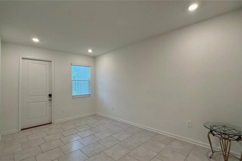 Touwnhouse à louer à Kissimmee, Floride: 4 chambres, 166.57 m2 № 2385606 - photo 10