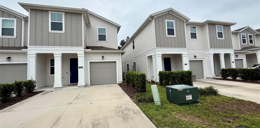 Touwnhouse à Kissimmee, Floride 4 chambres, 166.57 m2 № 2385606