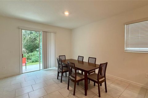 Touwnhouse à louer à Kissimmee, Floride: 4 chambres, 166.57 m2 № 2385606 - photo 8