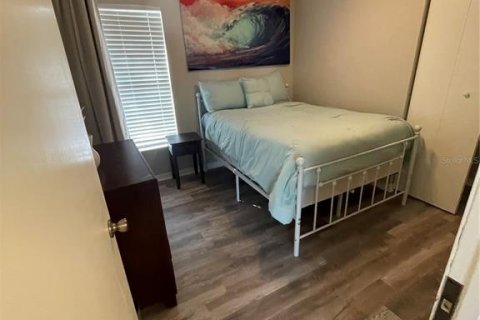 House in Tampa, Florida 3 bedrooms, 118.17 sq.m. № 1853207 - photo 6