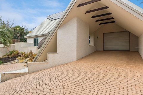 Casa en venta en New Smyrna Beach, Florida, 3 dormitorios, 278.89 m2 № 2286998 - foto 4
