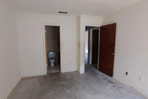 Villa ou maison à louer à Gainesville, Floride: 3 chambres, 108.51 m2 № 2405387 - photo 10