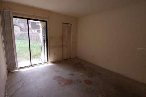 Villa ou maison à louer à Gainesville, Floride: 3 chambres, 108.51 m2 № 2405387 - photo 9
