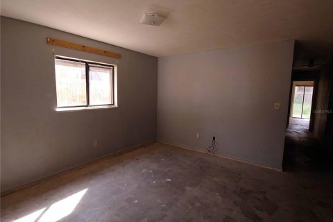 Villa ou maison à louer à Gainesville, Floride: 3 chambres, 108.51 m2 № 2405387 - photo 3
