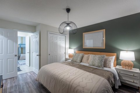 Villa ou maison à vendre à Kissimmee, Floride: 6 chambres, 277.5 m2 № 1626245 - photo 19