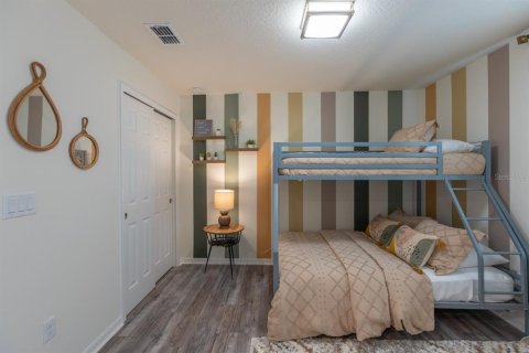 Villa ou maison à vendre à Kissimmee, Floride: 6 chambres, 277.5 m2 № 1626245 - photo 16