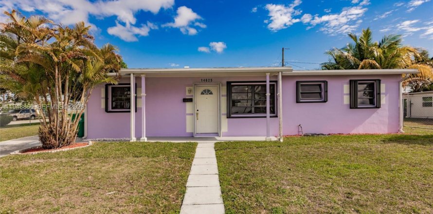 Villa ou maison à Miami, Floride 3 chambres, 98.1 m2 № 2006781