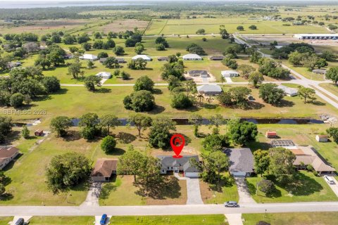 Villa ou maison à vendre à Sebring, Floride: 3 chambres, 176.89 m2 № 2052030 - photo 6