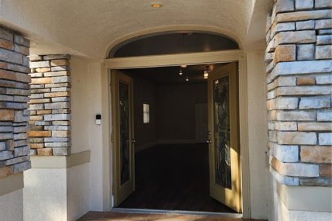 Casa en venta en Sorrento, Florida, 5 dormitorios, 274.99 m2 № 2258535 - foto 2