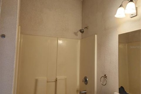 Casa en venta en Sorrento, Florida, 5 dormitorios, 274.99 m2 № 2258535 - foto 19