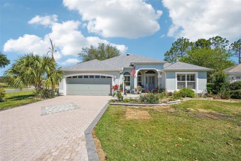 House in The Villages, Florida 3 bedrooms, 178.65 sq.m. № 2220688