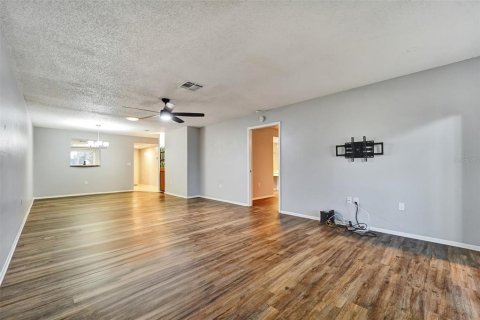 Copropriété à vendre à Port Richey, Floride: 2 chambres, 112.41 m2 № 2099295 - photo 11