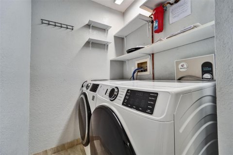 Copropriété à vendre à Port Richey, Floride: 2 chambres, 112.41 m2 № 2099295 - photo 18