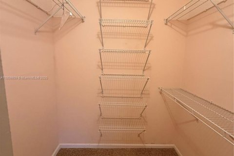Condo in Margate, Florida, 2 bedrooms  № 1892711 - photo 10