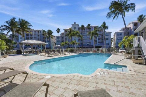 Condo in Placida, Florida, 2 bedrooms № 2112774 - photo 12